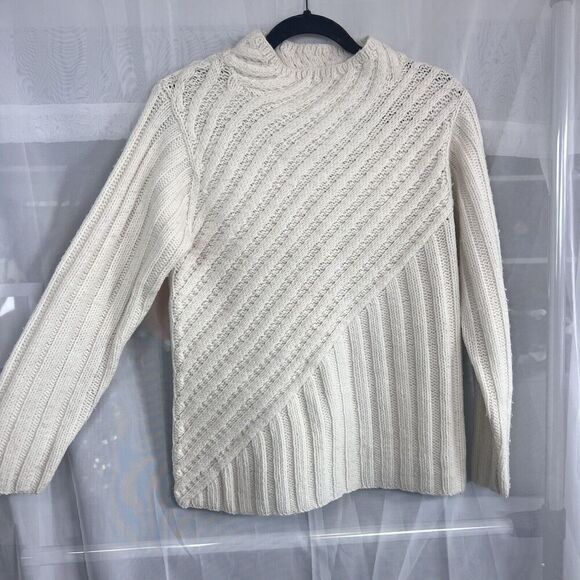 vintage hand knit 100% wool chunky knit high neck sweater coquette angelic PM - Picture 7 of 7